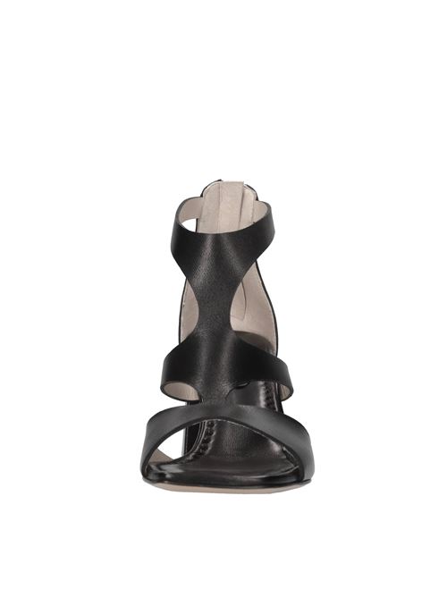  ADELIA | 3803 NAPPANERO